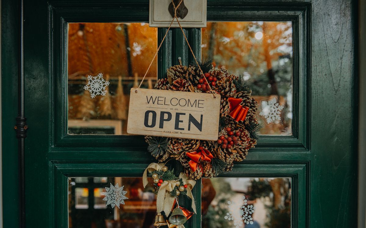 Holiday Messaging Strategies for Your Online Store